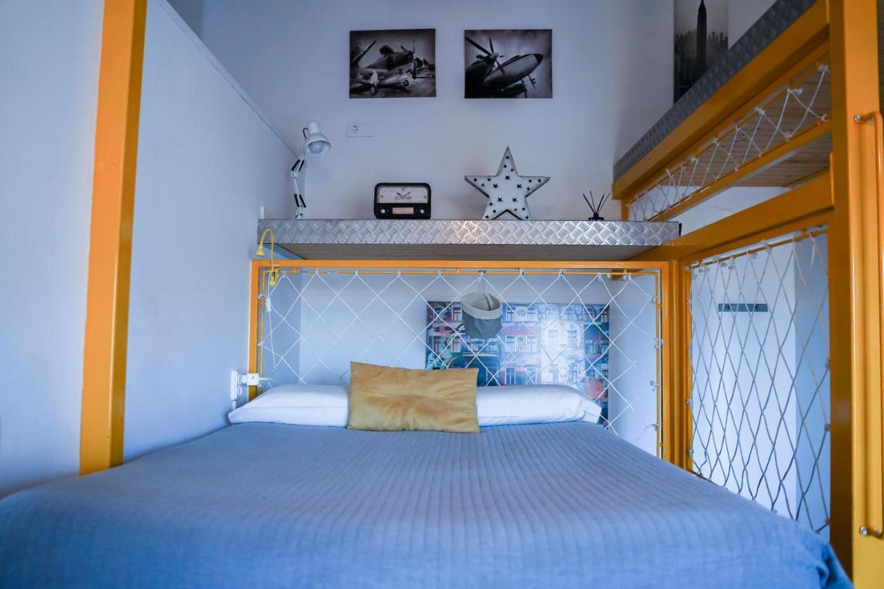 Apartamentos Suites Cariatide Plasencia Ngoại thất bức ảnh