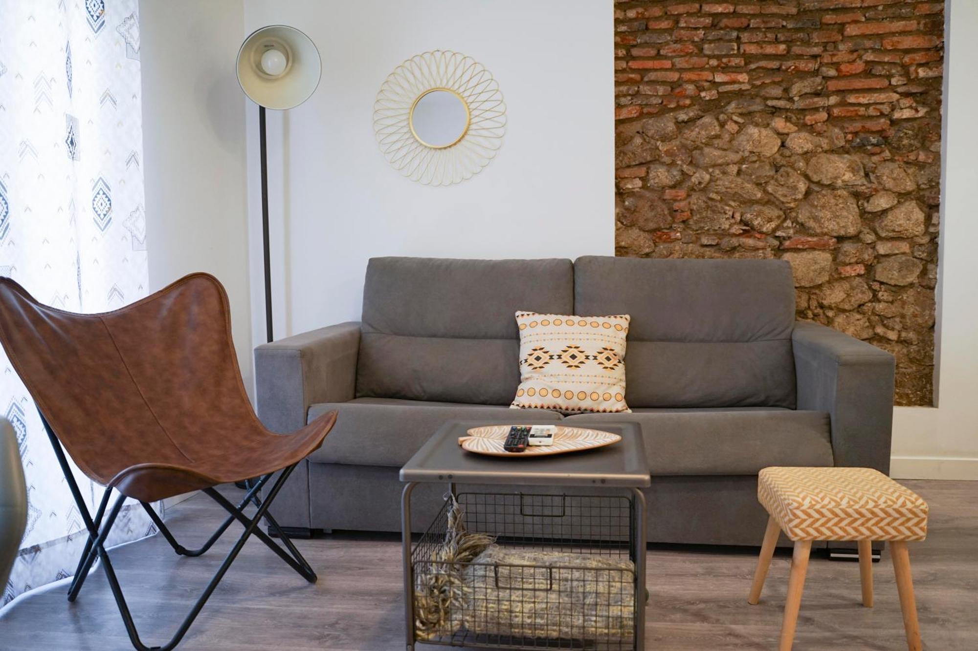 Apartamentos Suites Cariatide Plasencia Ngoại thất bức ảnh