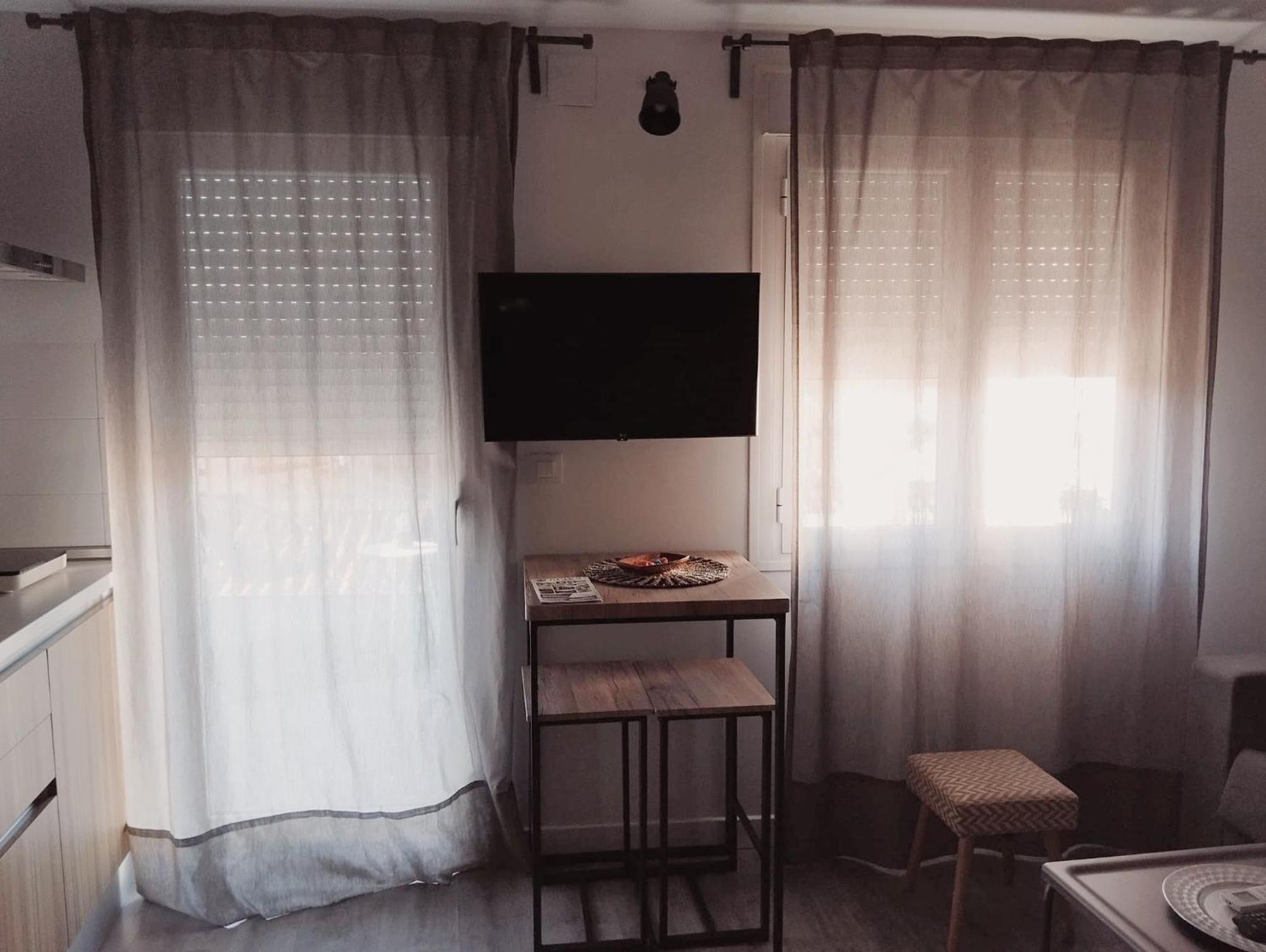 Apartamentos Suites Cariatide Plasencia Ngoại thất bức ảnh
